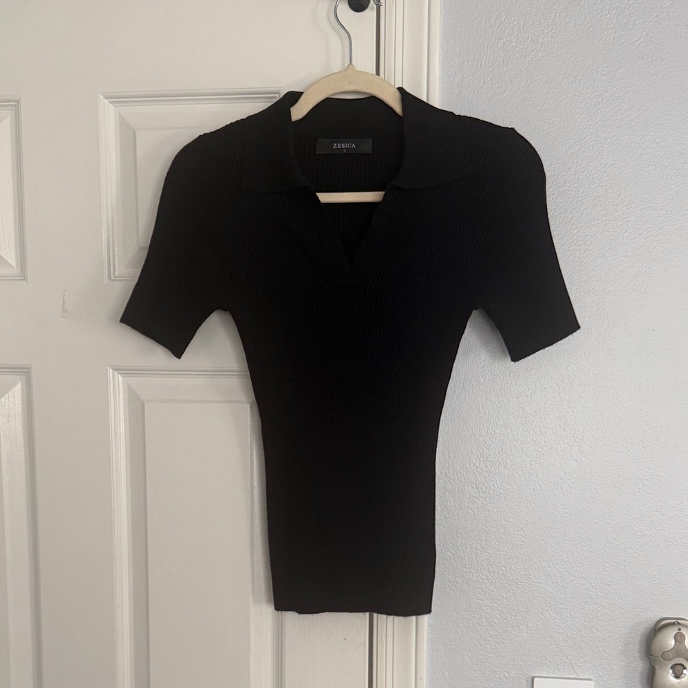 Elegant Black Short Sleeve Top